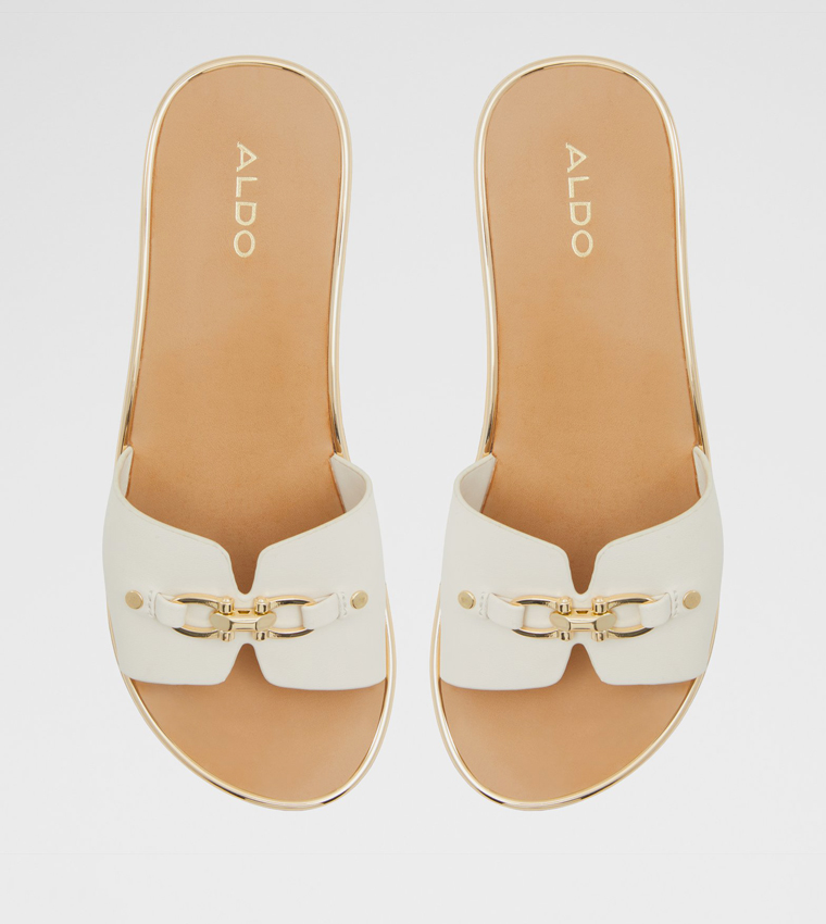 BERIANA Metal Detail Wedges