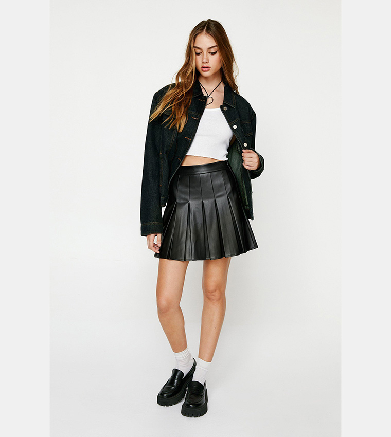 Faux leather mini skirt 6.5 best sale