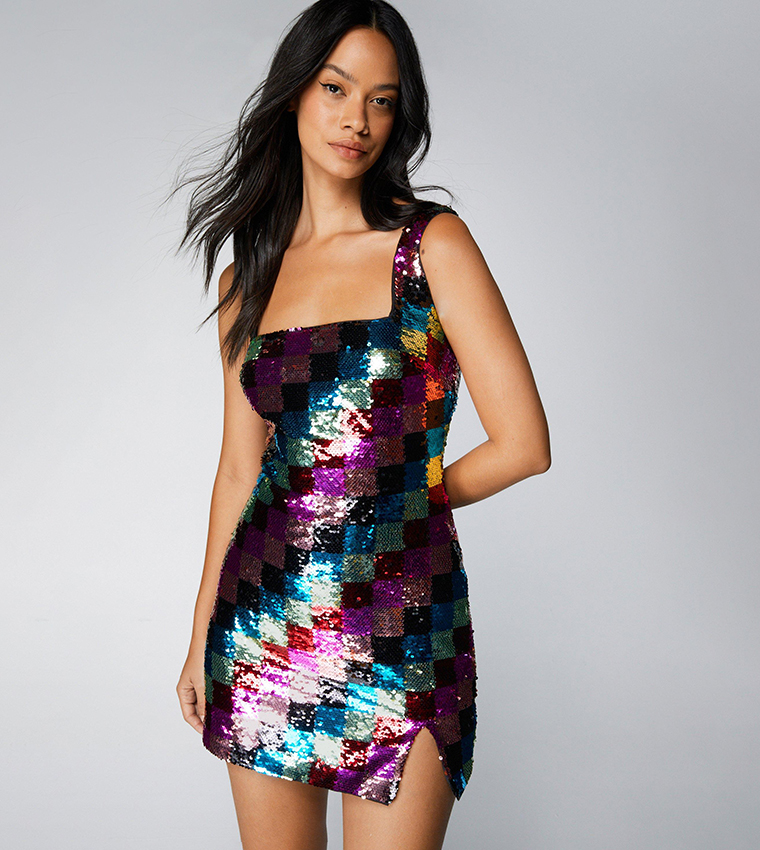 green emerald velvet dress Nasty Gal Mirrorball Disc Sequin Bandeau Split Mini Dress main image 0