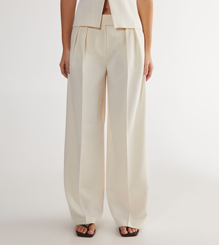 Pleat Front Tailored Straight Fit Trousers
