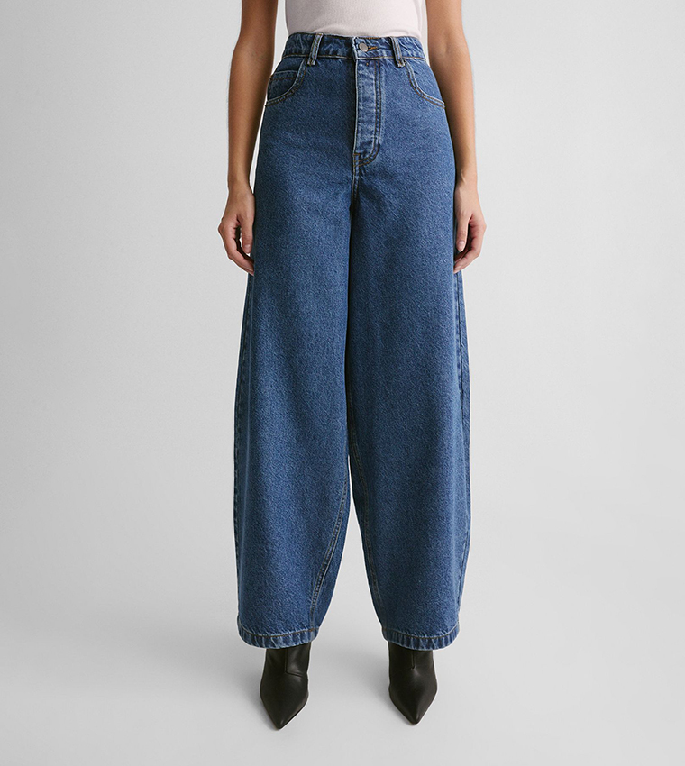 Washed Barrell Jeans
