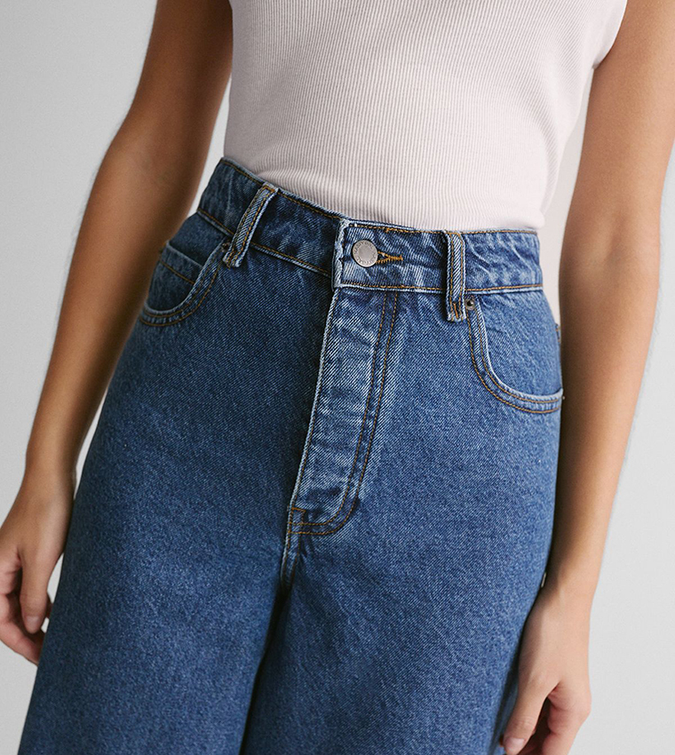 Washed Barrell Jeans