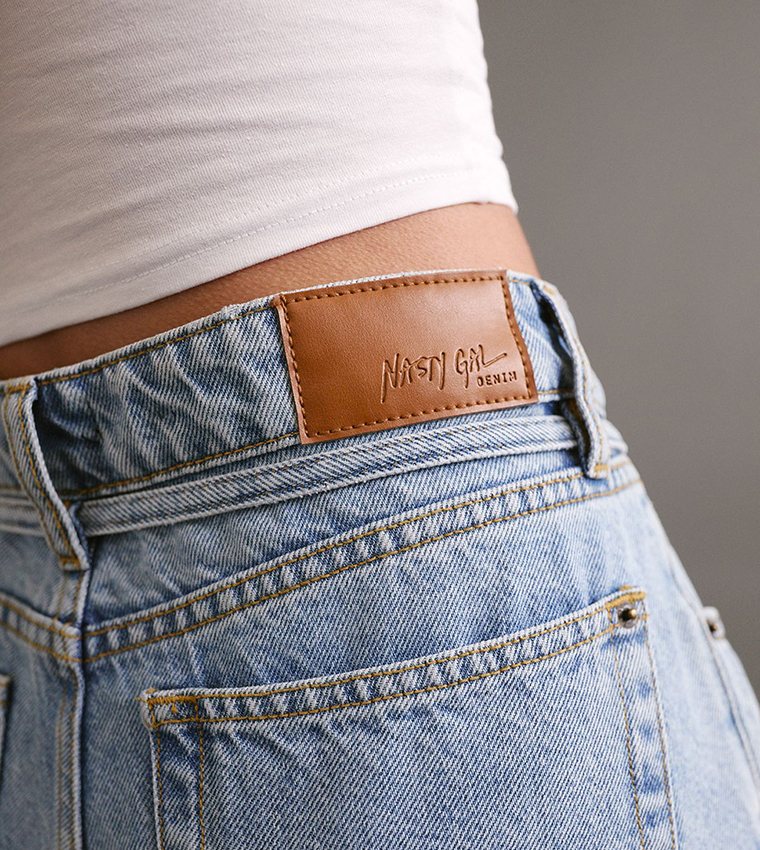 Washed Wide Leg Jeans