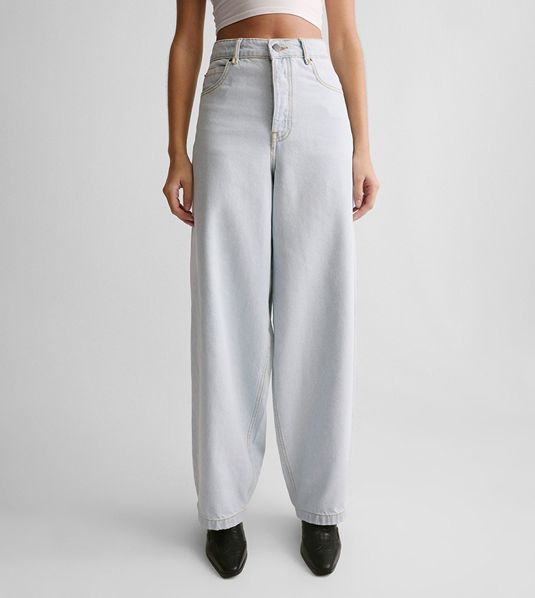 Washed Barrell Leg Jeans