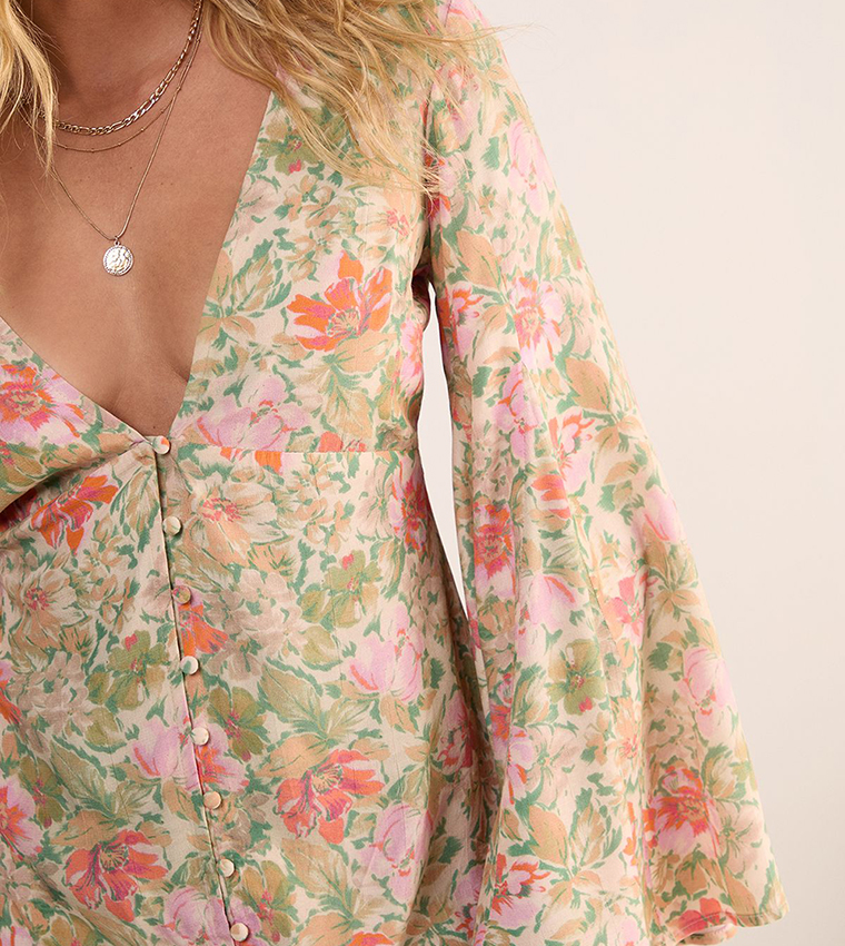 Vintage Floral Print Button Through Flared Sleeves Mini Dress