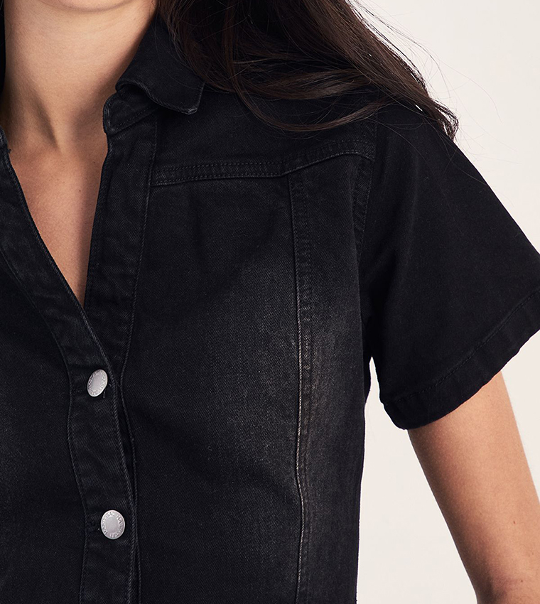 قميص جينز بكم قصير