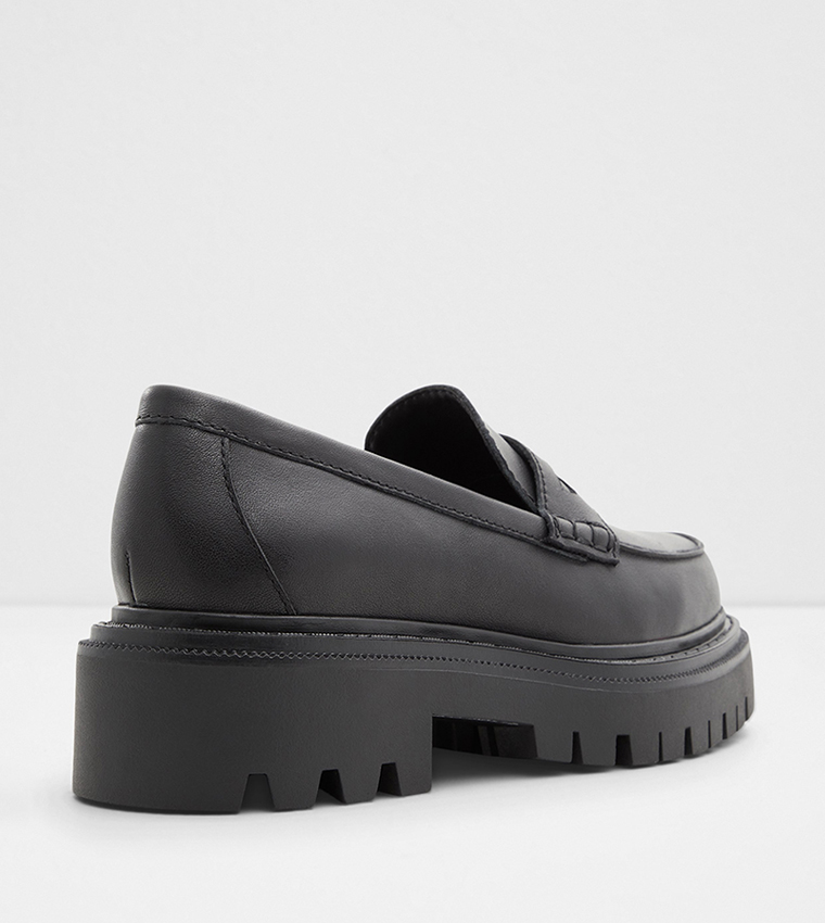 BIGSTRUT Slip-On Loafers