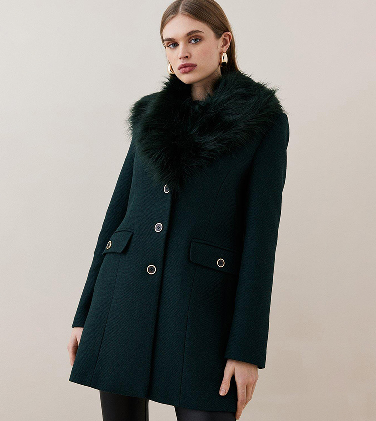 Fur collar pea coat womens hotsell