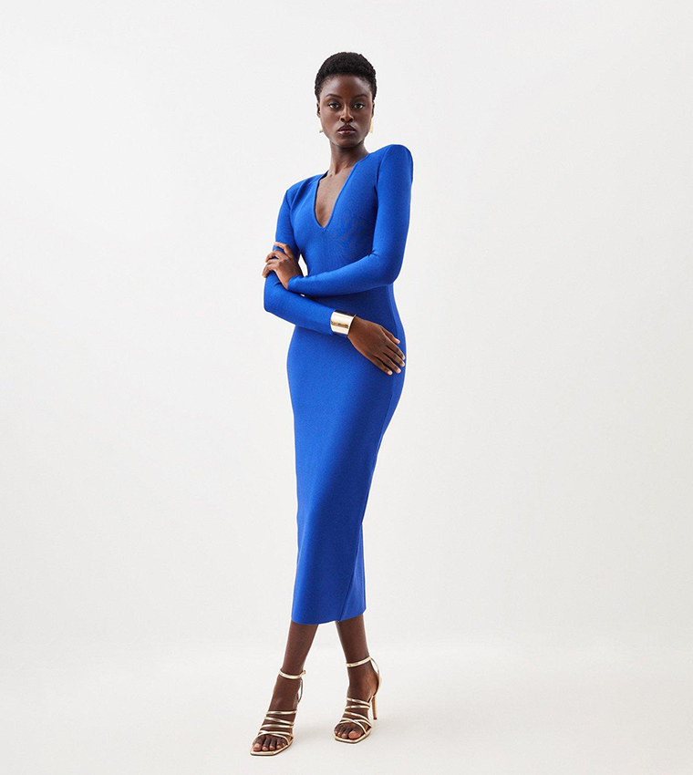 sachin and babi light blue dress 3 Ways to Dress for an Interview (Women)