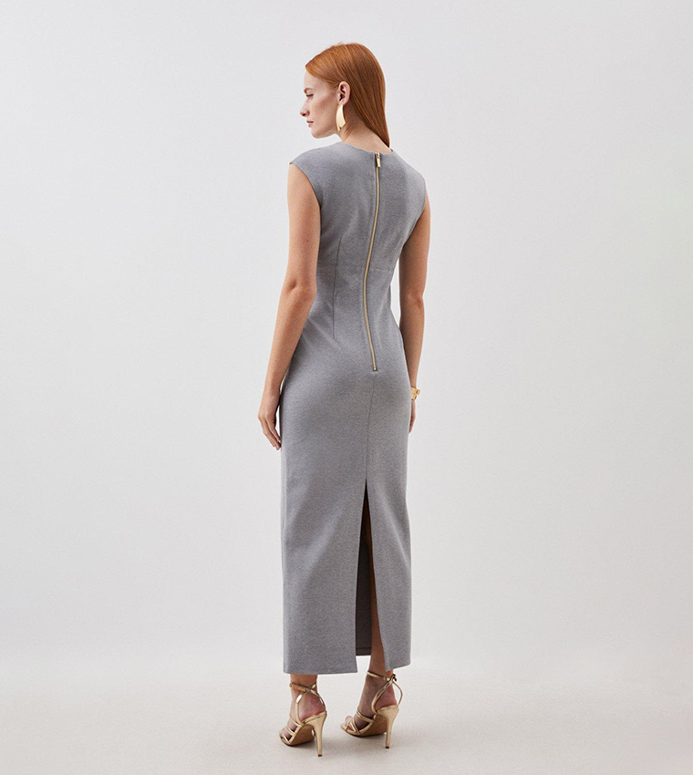 فستان ميدي بقصة ضيقة 