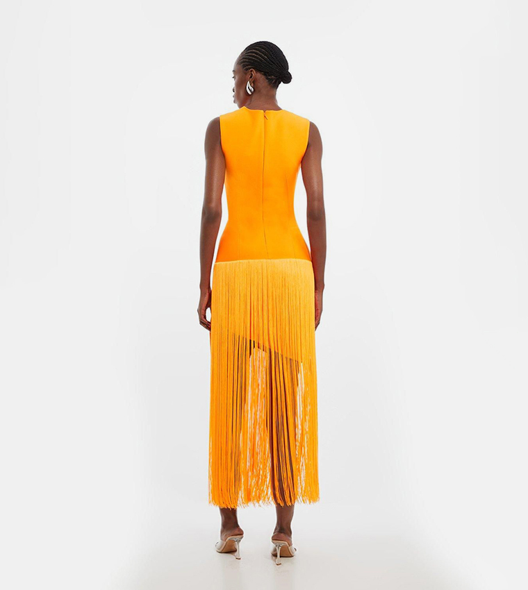 Figure Form Bandage Tassel Hem Knitted Dress