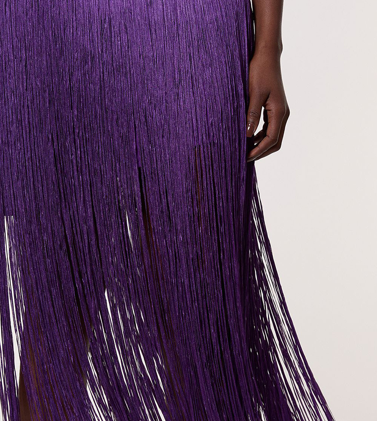 Figure Form Bandage Tassel Hem Knitted Dress