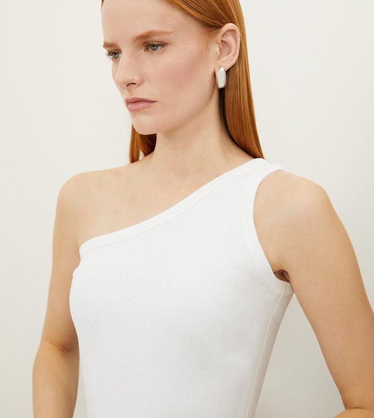 Ribbed Asymmetrical Sleeveless Top