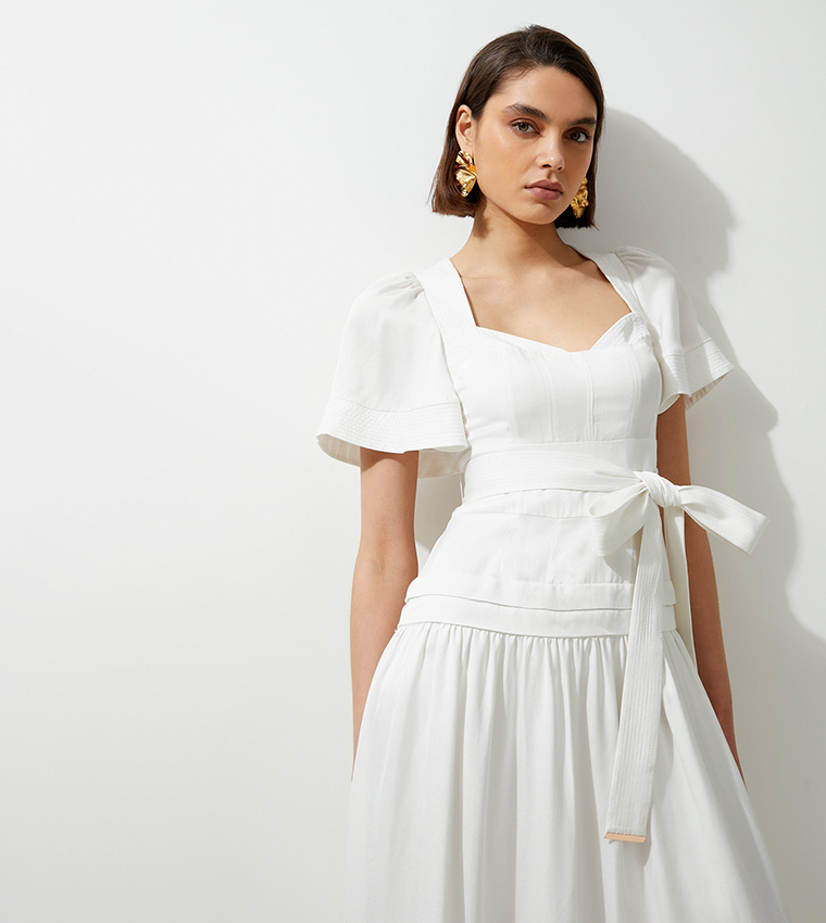 Buy Karen Millen Drama Short Sleeves Tie Waist Linen Woven Midi Dress In  White | 6thstreet Oman
