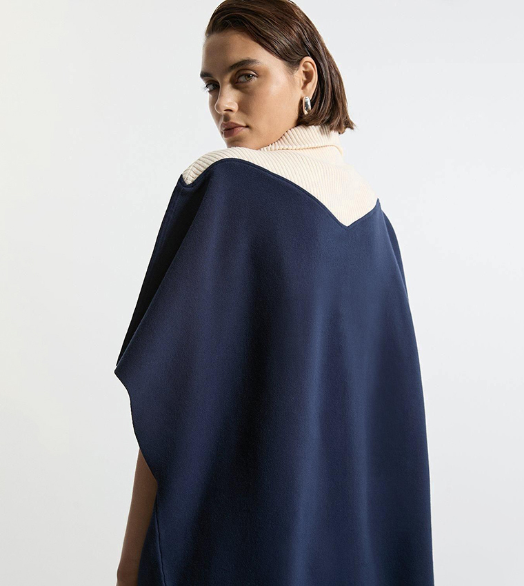 Zip Through Collared Knit Poncho