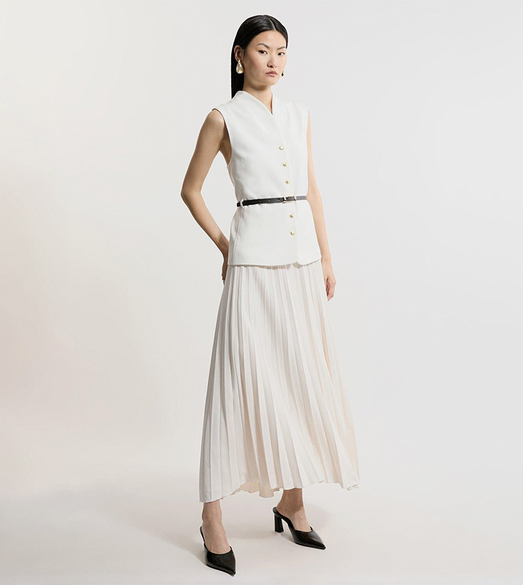 Stretch Fluid Belted Pleated Flared Maxi Dress