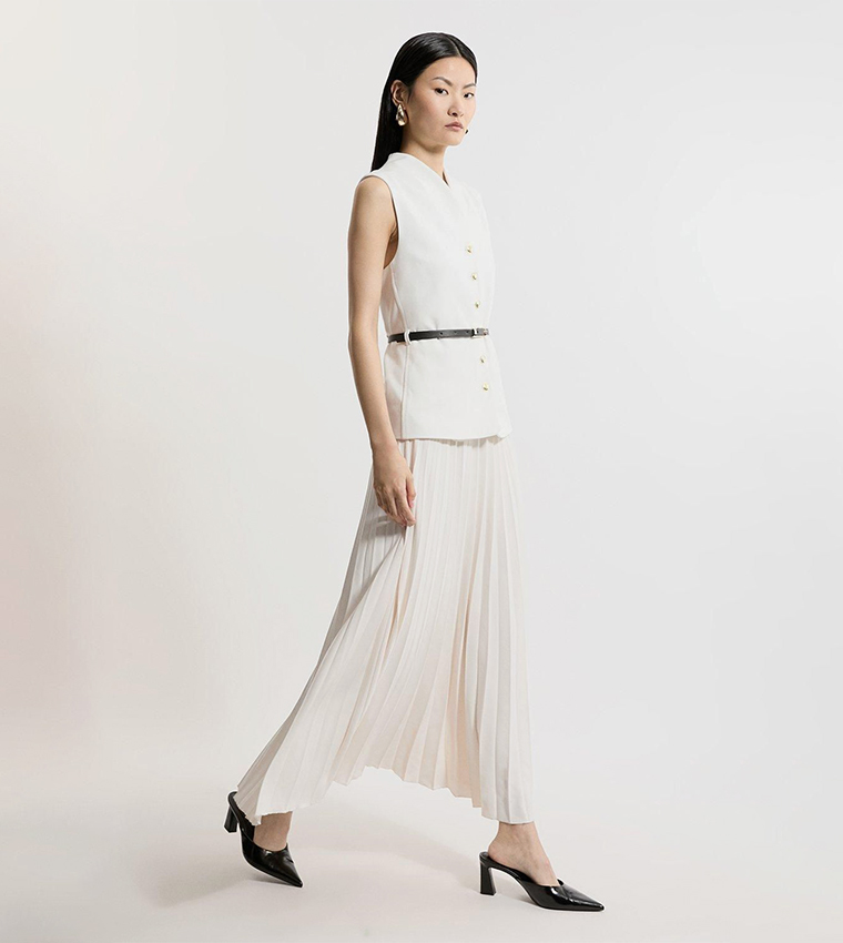 Stretch Fluid Belted Pleated Flared Maxi Dress