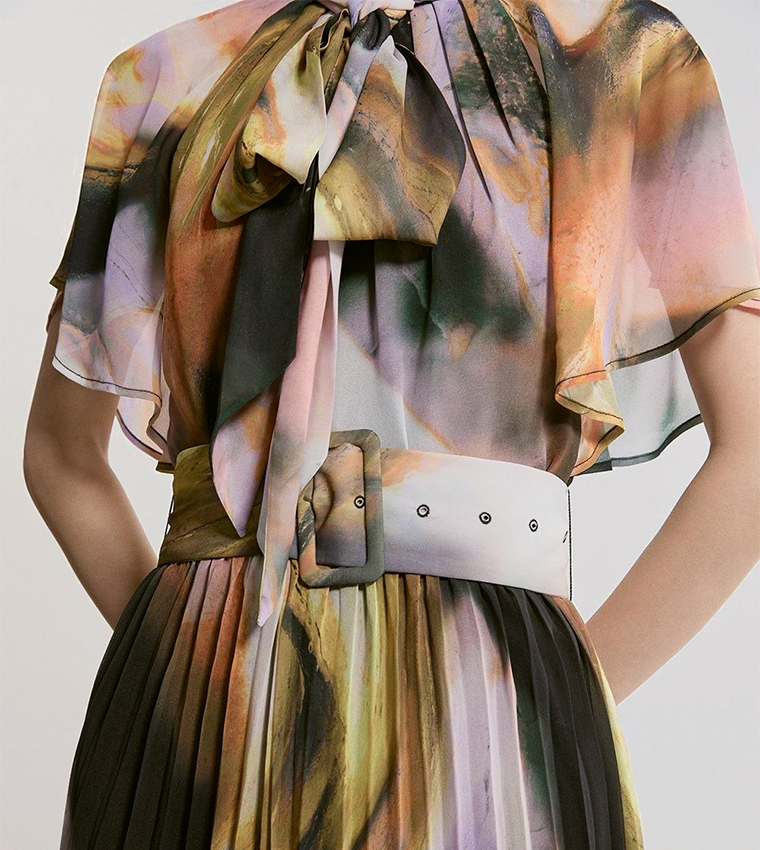 فستان ميدي بحزام 