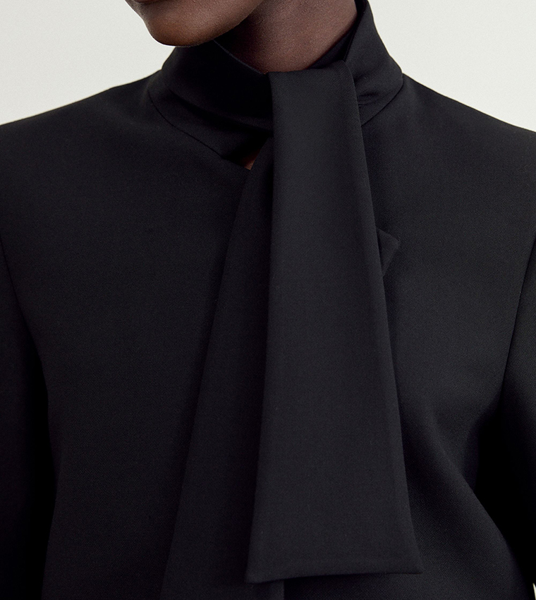 Stretch Cropped Tie Neck Tailored Crop Blazer