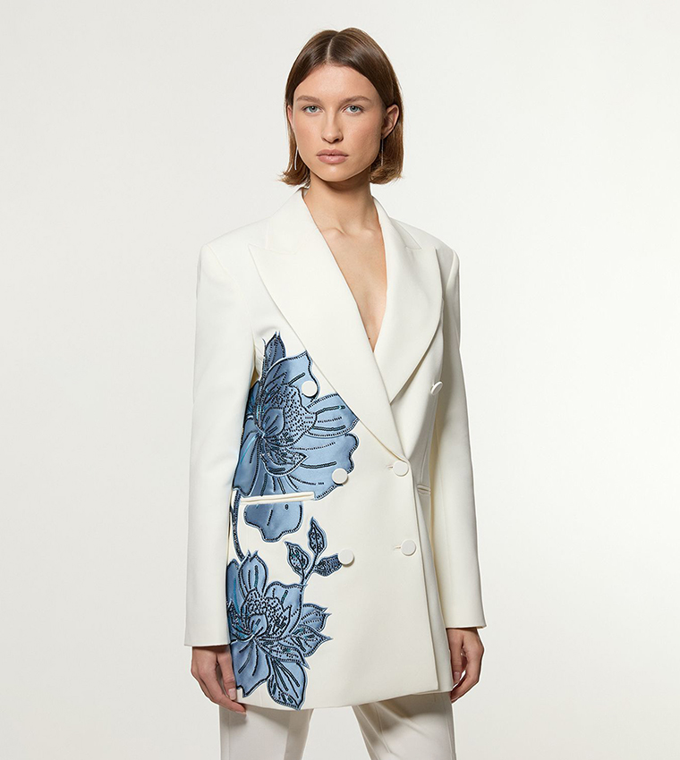 Applique Detail Satin Beaded Tuxedo Blazer