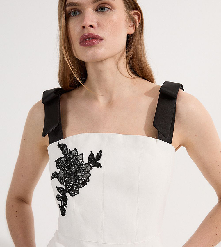 Viscose Lace Embroidered Strappy Midi Dress