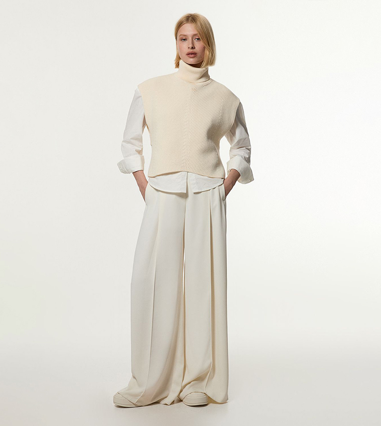 Ribbed Tabbard Knitted Sweater Vest