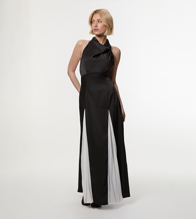Halter Neck Pleat Insert Woven Maxi Dress