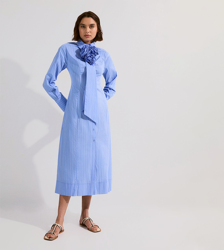 فستان ميدي مطاطي بخياطة متباينة