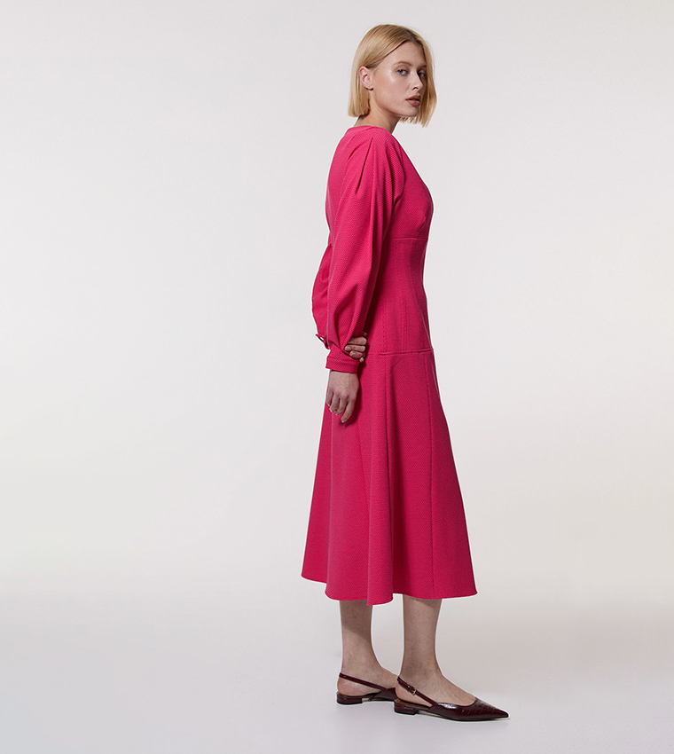 Petite Textured V-Neck Midi Dress