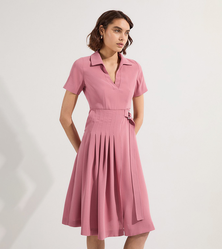 midi dress karen millen Pleated Petite Dresses Buy Karen Millen Petite Soft Tailored Pleated Belted Midi The sweeping silhouette and artistic print make it an ideal choice for a wedding as a guest Pleated Midi Dress Karen Millen