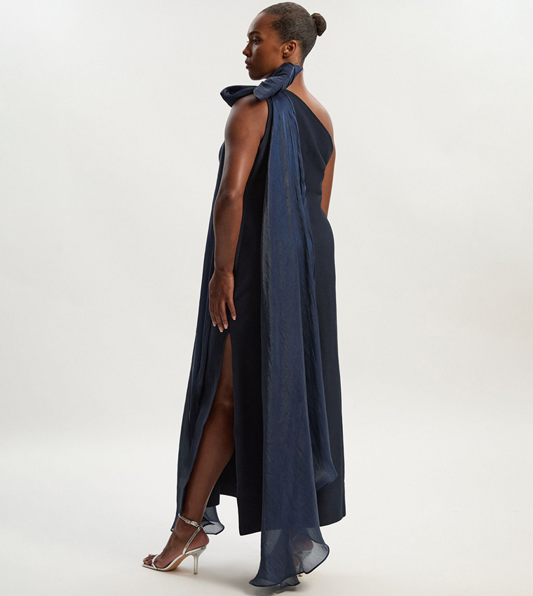 Curve Bandage Sleeves Detail Maxi Dress