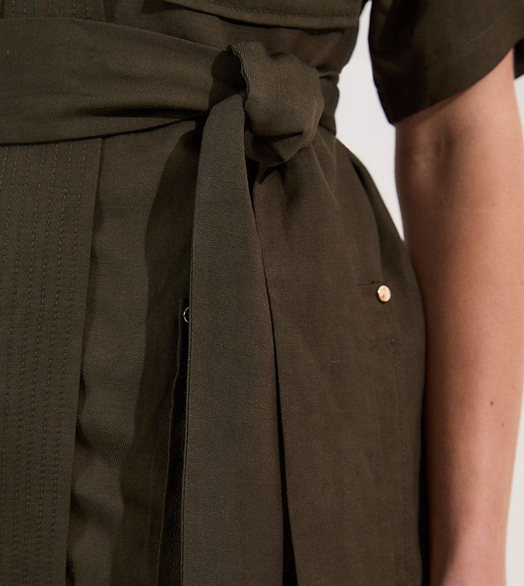 توب كتان بحزام وخياطة