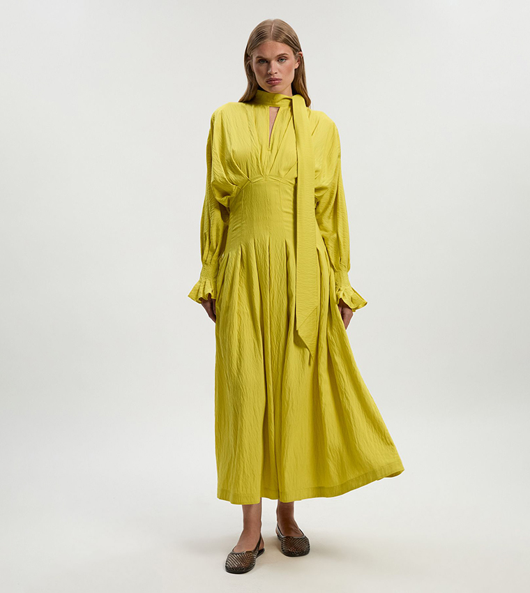 Pleated Neck Tie Detail Woven Midaxi Dress