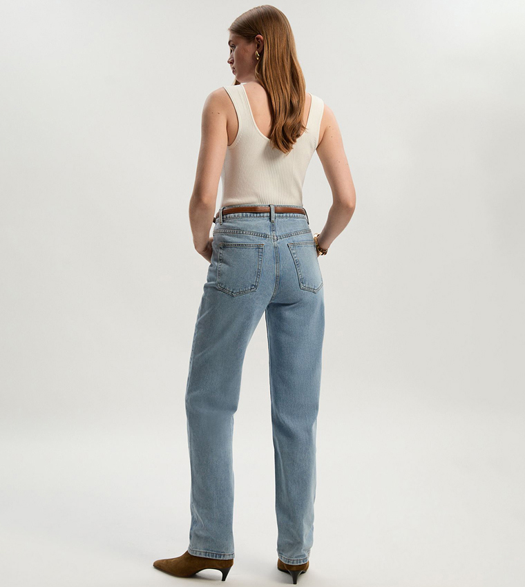 Rigid High Rise Straight Fit Jeans