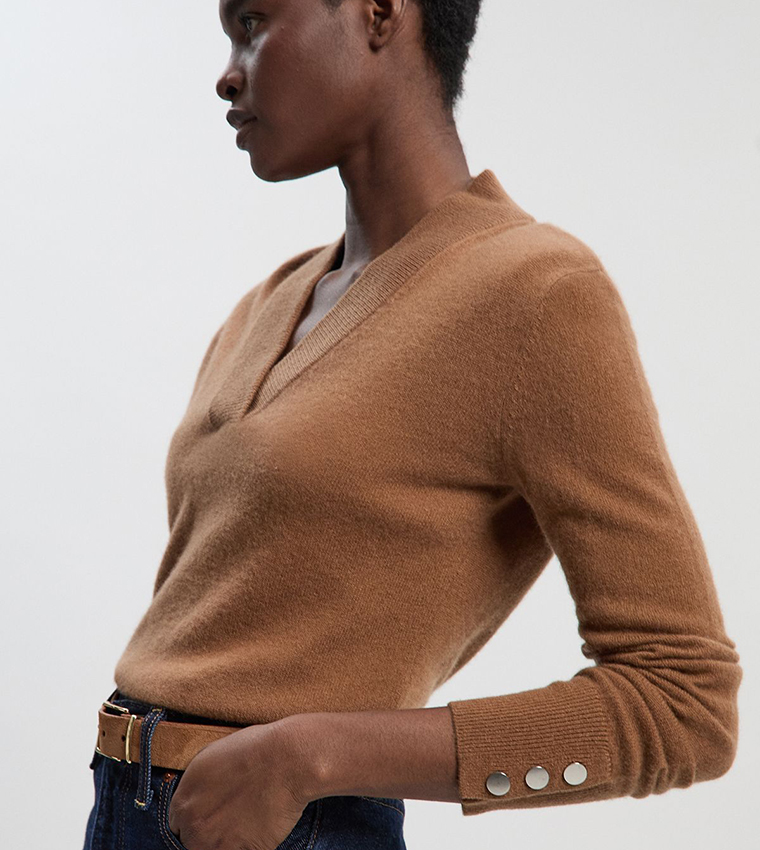 Cashmere V-Neck Knitted Sweater