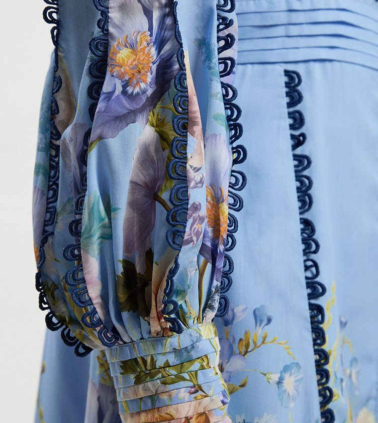 Curve Trailing Floral Patterned V-Neck Maxi Dress