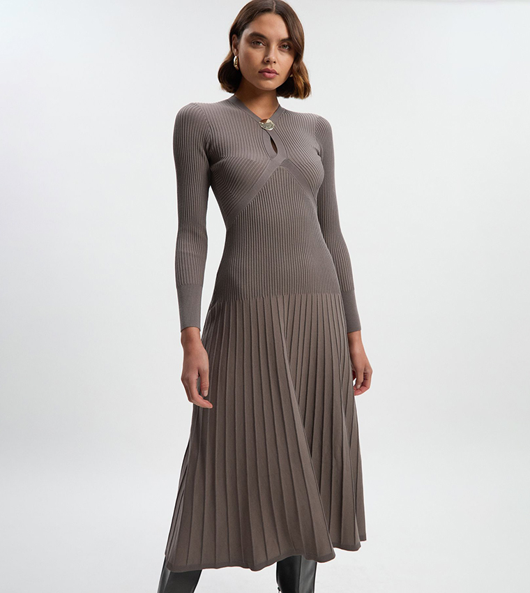 Rib Knit Trim Detail Flared Midi Dress