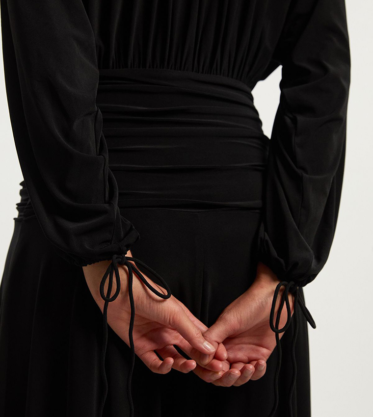 Drapey Crepe Ruched Plunge Neck Batwing Sleeves Maxi Dress