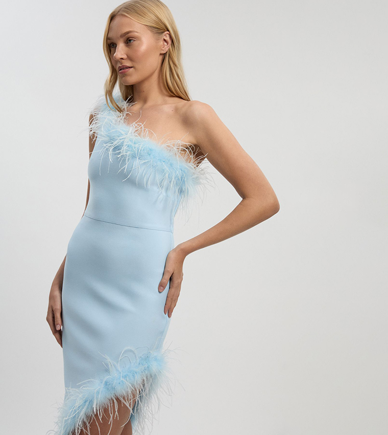 Feather Figure Form Bandage Knit Maxi Dress