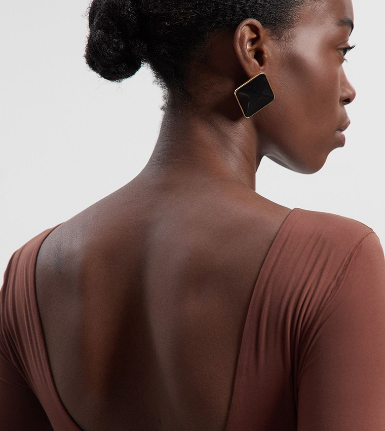 Contour Jersey Scoop Back Long Sleeves T-Shirt