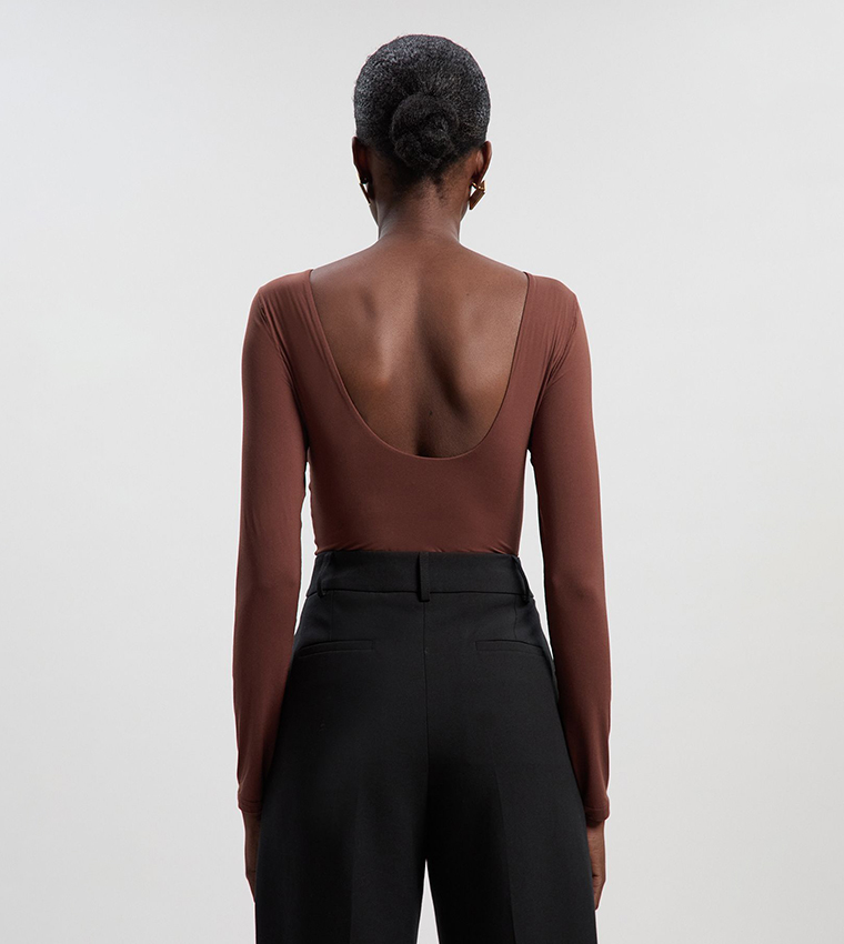 Contour Jersey Scoop Back Long Sleeves T-Shirt