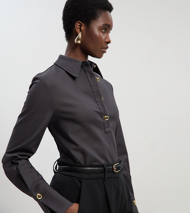 قميص كم طويل 