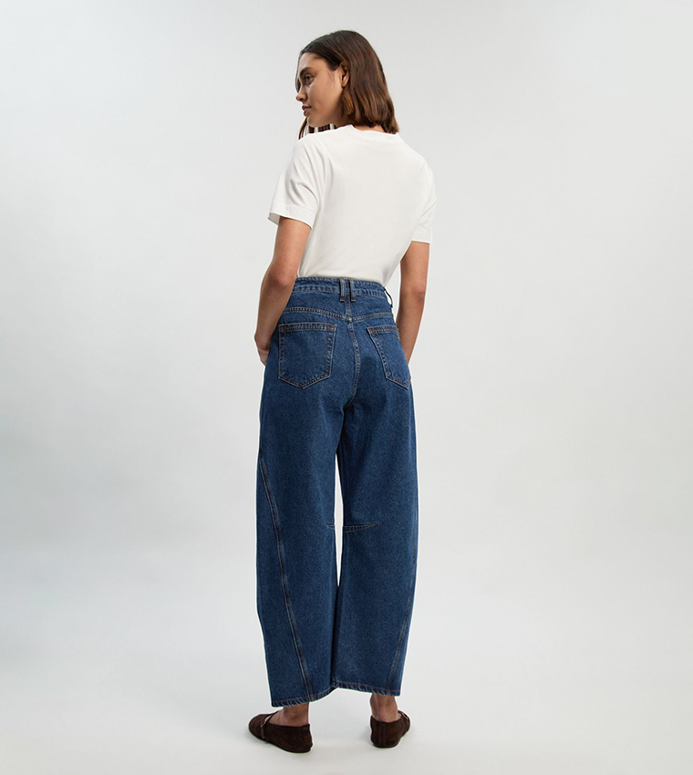 Washed Barrel Fit Jeans