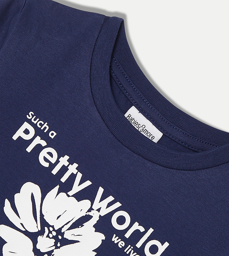 Graphic Print Short Sleeves T-Shirt