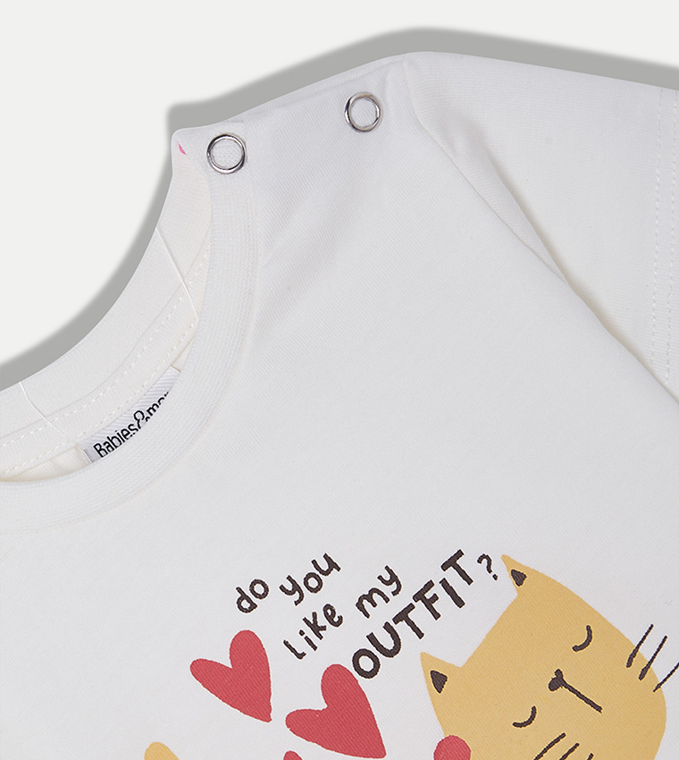 Graphic Print Short Sleeves T-Shirt