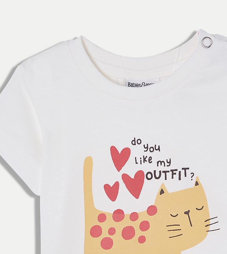 Graphic Print Short Sleeves T-Shirt