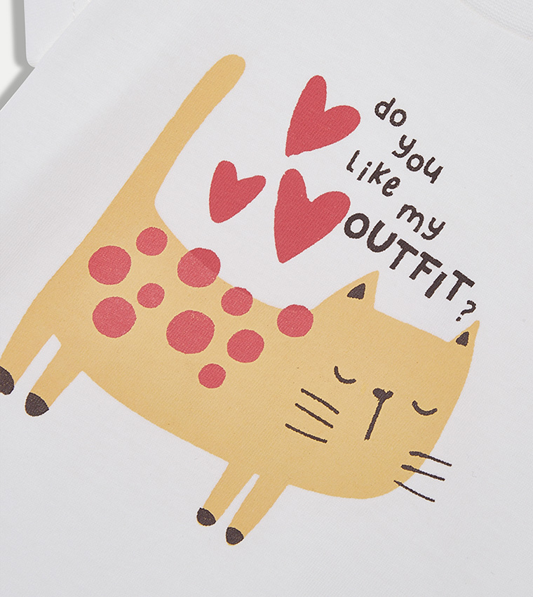 Graphic Print Short Sleeves T-Shirt