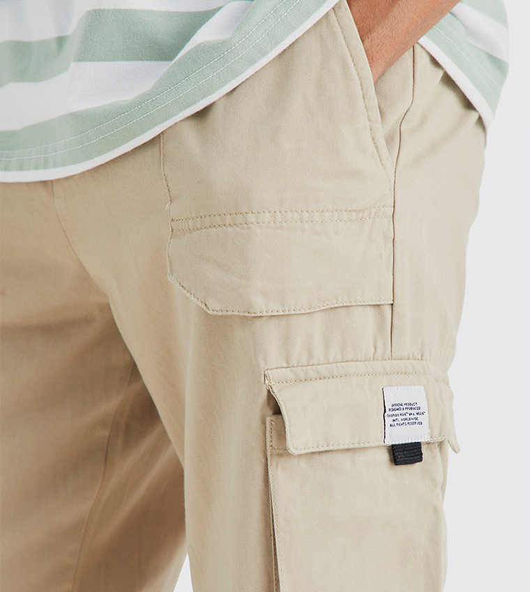 Elastic Waist Relaxed Fit Buckle Cargo Trousers