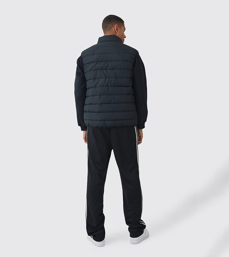 فيست مبطن بسحاب 