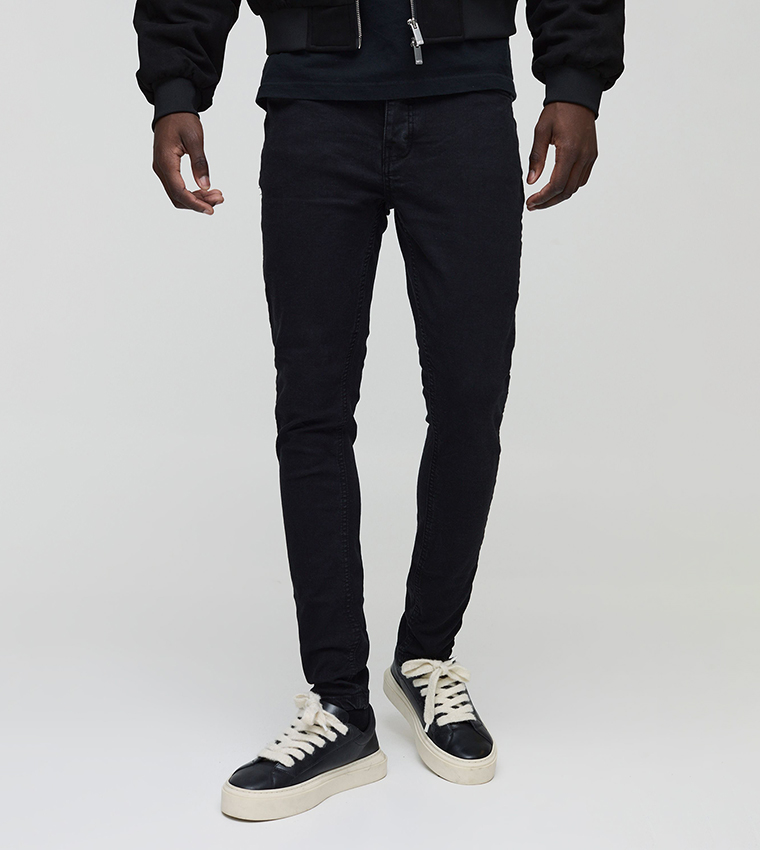 Solid Skinny Fit Stretch Jeans
